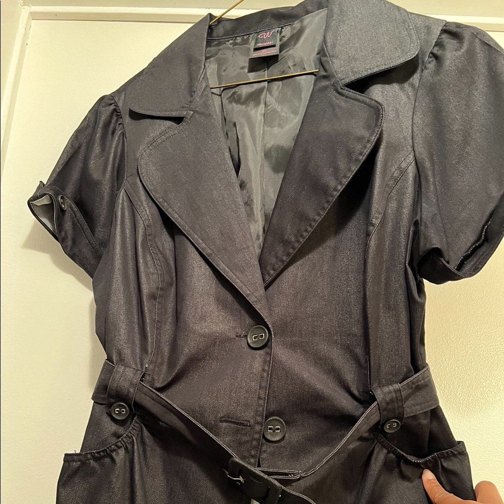 Super cute short sleeved denim shirt/jacket.